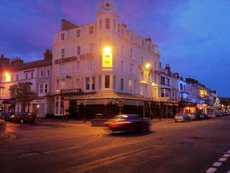The New Alexandra 3* Llandudno